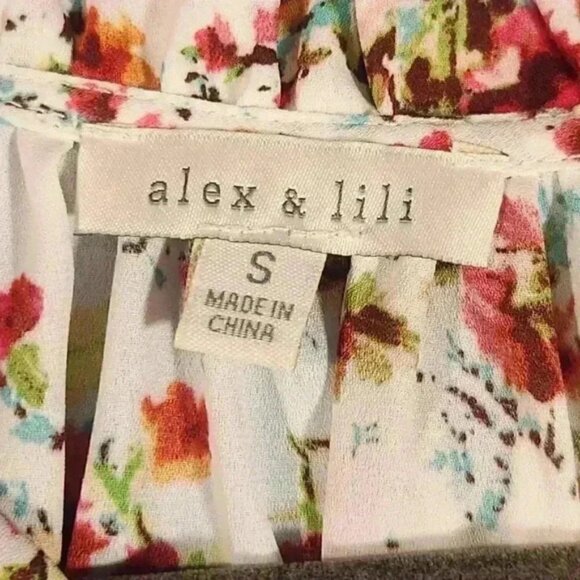 Alex & Lili Peasant Type Long-Sleeved Blouse Floral Top - Size Small - Picture 6 of 7